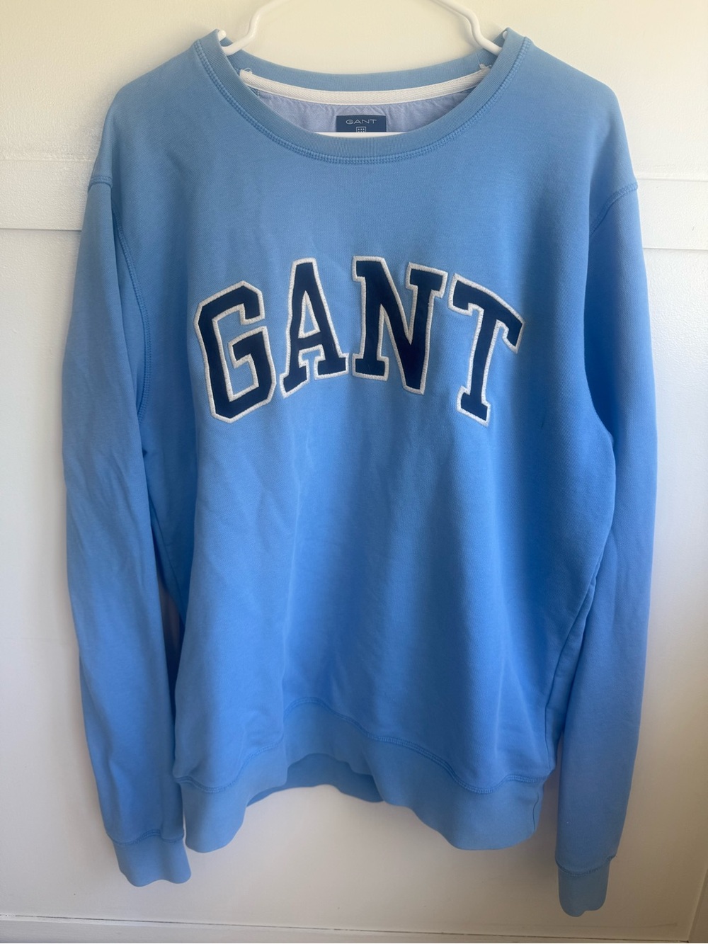 GANT Women's Collegiate Crewneck Sweatshirt Light Blue Embroidered Logo Large 2X